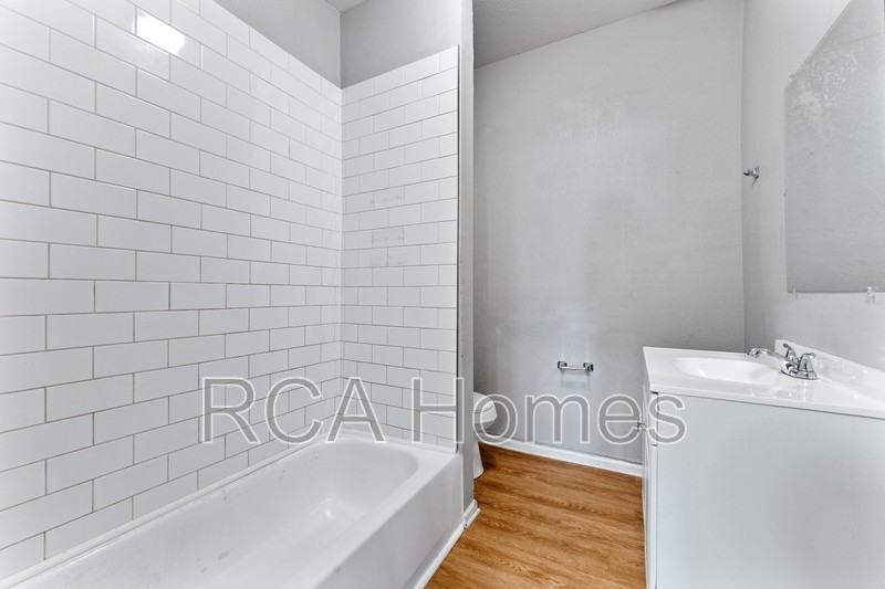 2956 Ruckle Street - Photo 5 of 11