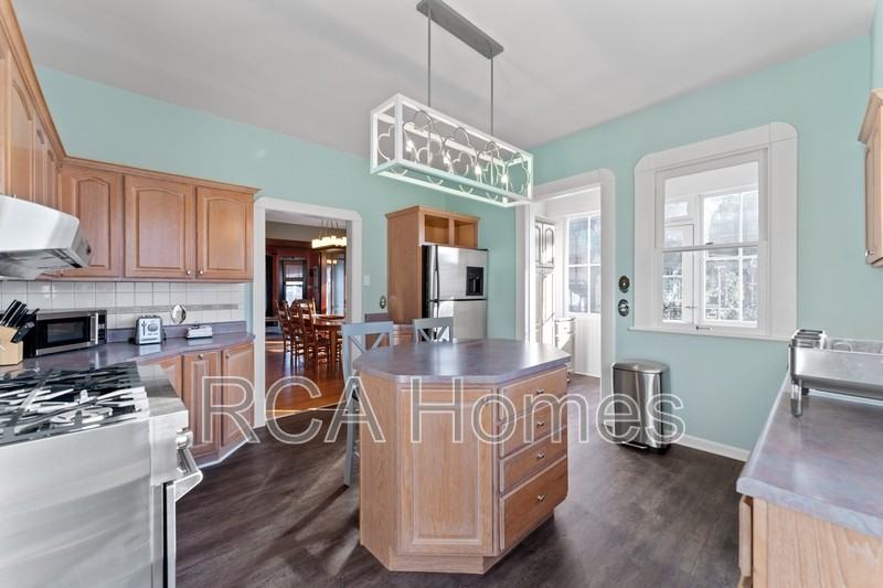 6116 Guilford Ave - Photo 7 of 16