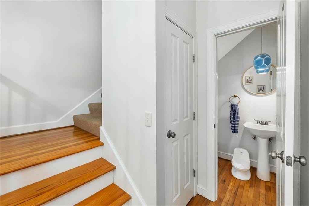 122 Rosemont St - Photo 6 of 33