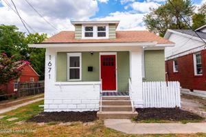 featured image of 1671 Trigg Street