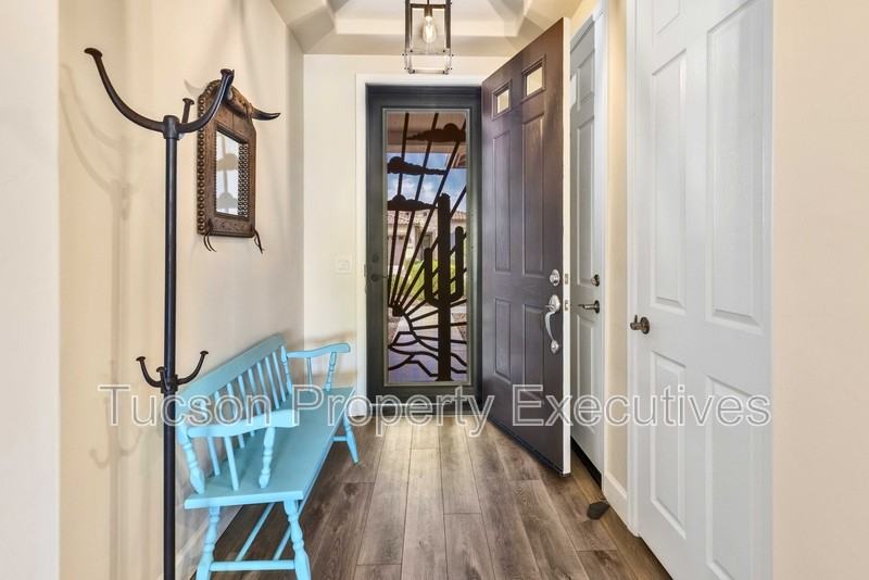 30737 South Osprey Drive - Photo 3 of 44