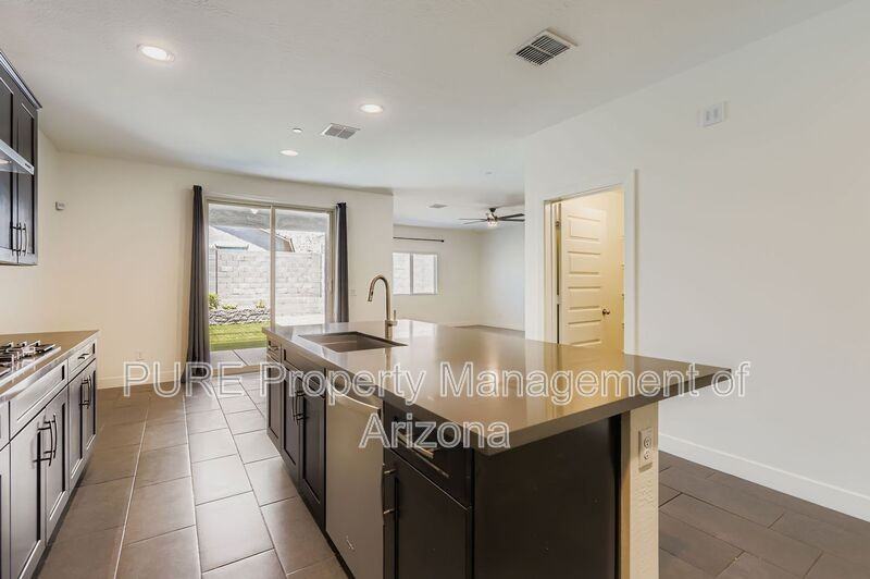 2364 North 212th Avenue - Photo 7 of 24