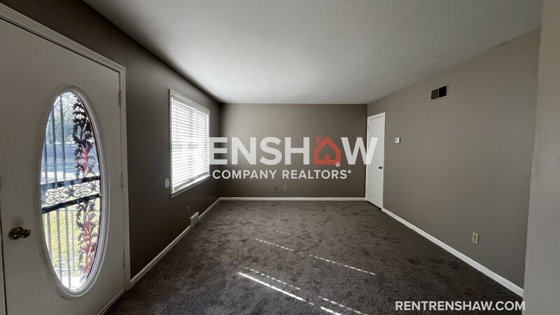 4866 Berrydale Ave - Photo 5 of 16