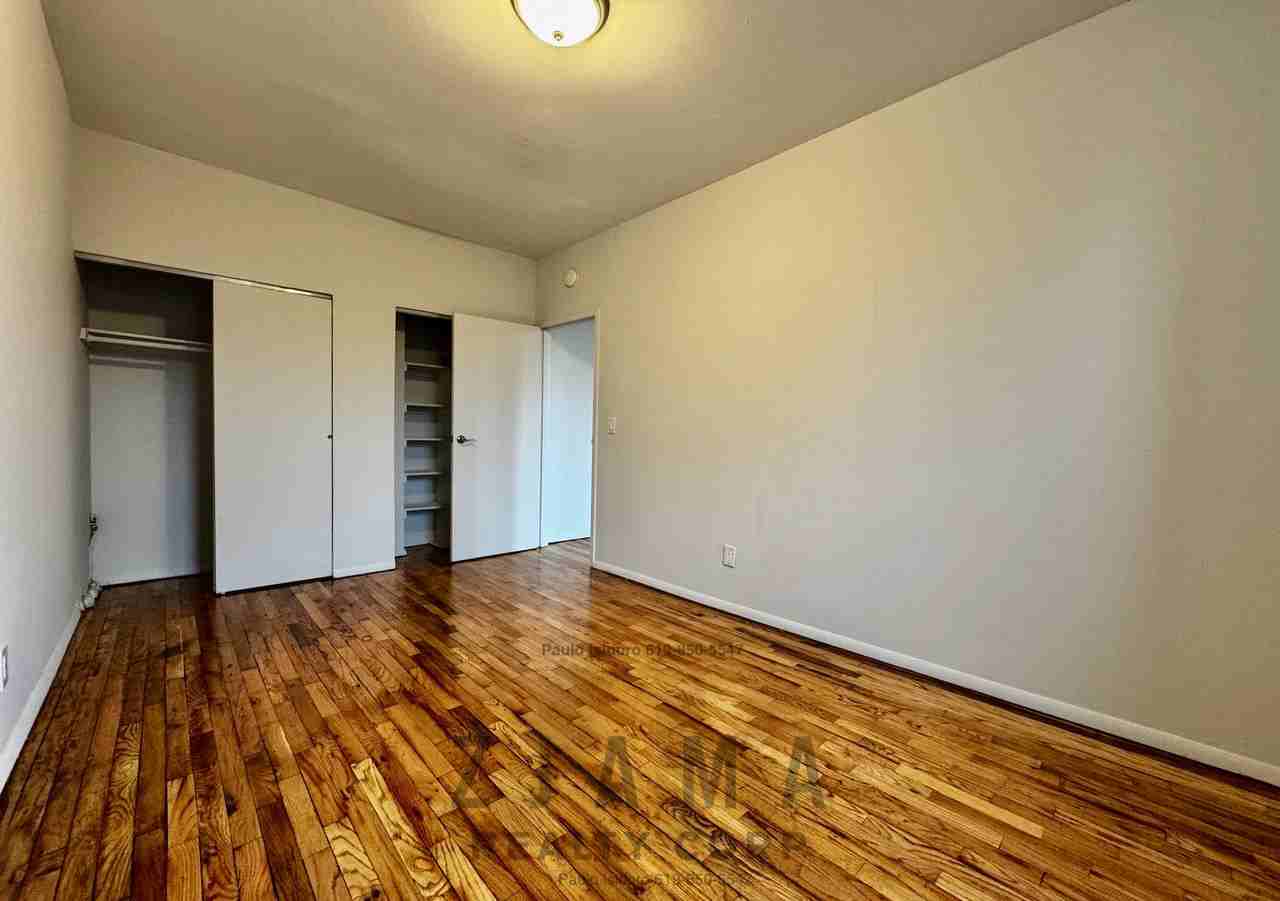 Parkside Ave #4E - Photo 6 of 7