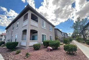 2305 West Horizon Ridge Parkway #2811 - Photo 1 of 1