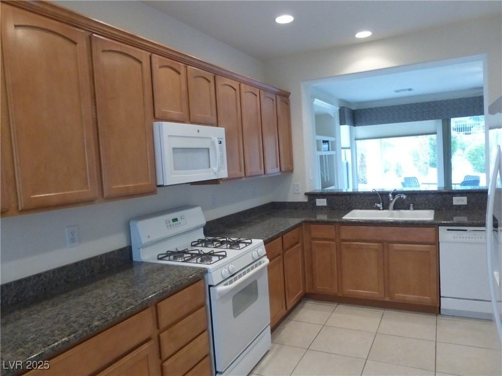 5115 Alfingo St - Photo 2 of 36