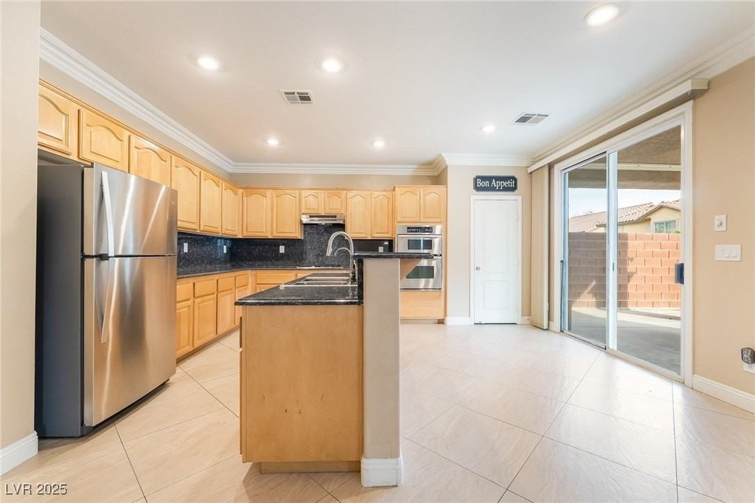 11244 Fort Reading Street - Photo 7 of 27