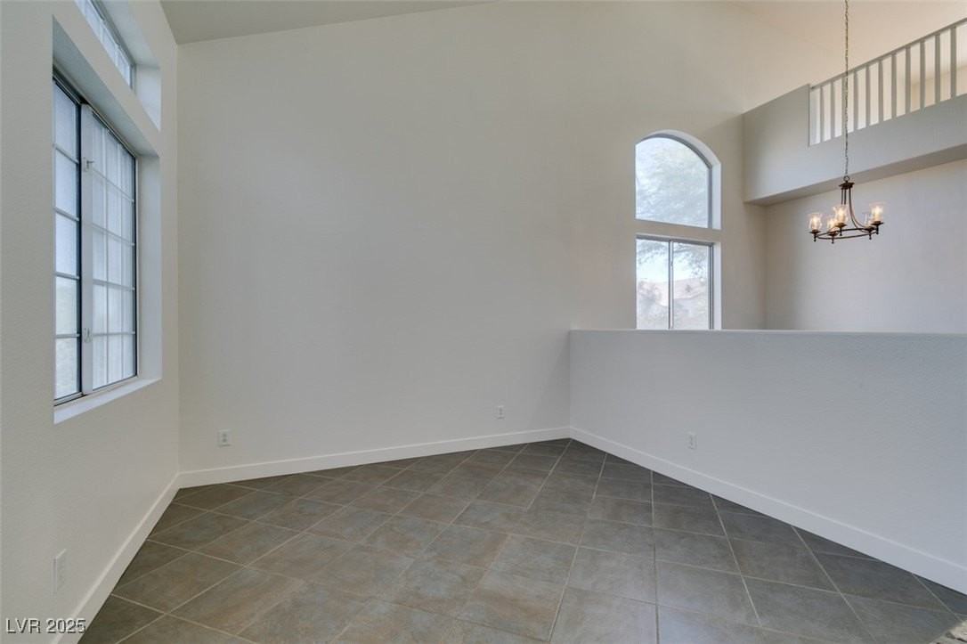 8447 Brody Marsh Avenue - Photo 4 of 42