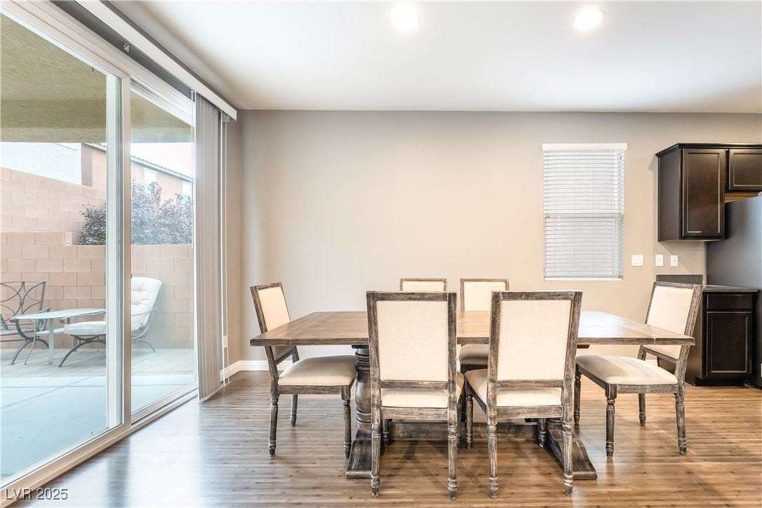 8750 Cerrito Canyon Ct - Photo 6 of 38