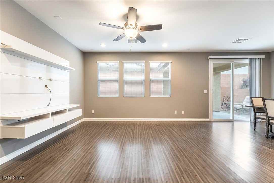 8750 Cerrito Canyon Ct - Photo 7 of 38