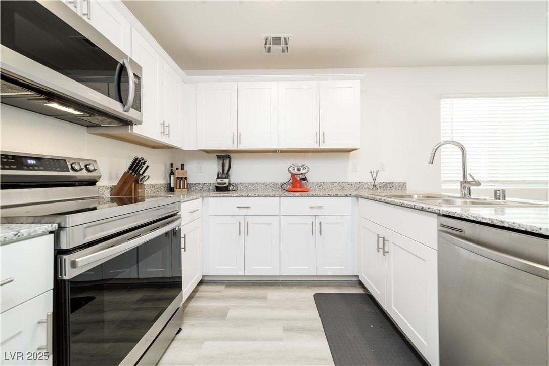 2849 Desert Mosaic Ln #5 - Photo 5 of 34