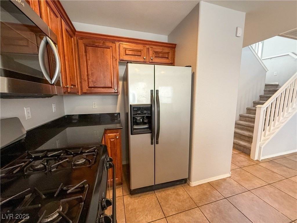 8324 Wildwood Glen Dr - Photo 3 of 22