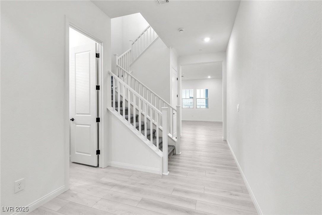 584 La Vista Acres Ln - Photo 3 of 50