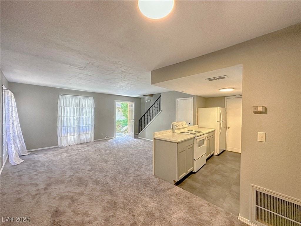 1335 Lorilyn Ave #2 - Photo 6 of 26