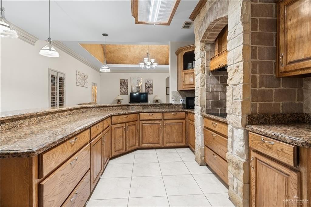 7303 N 22nd Ln - Photo 4 of 14