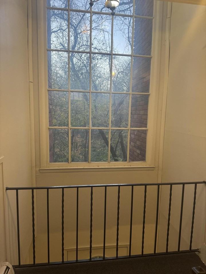 31831 Grand River Ave Unit 3 #3 - Photo 3 of 15