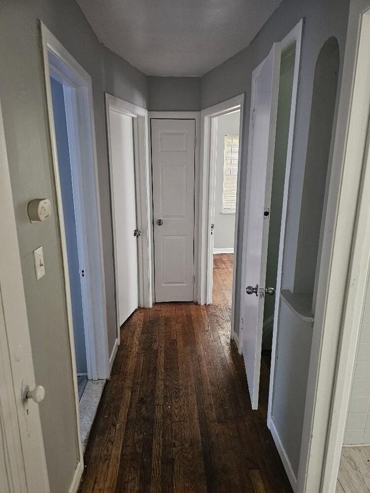 5772 Guilford St - Photo 7 of 9