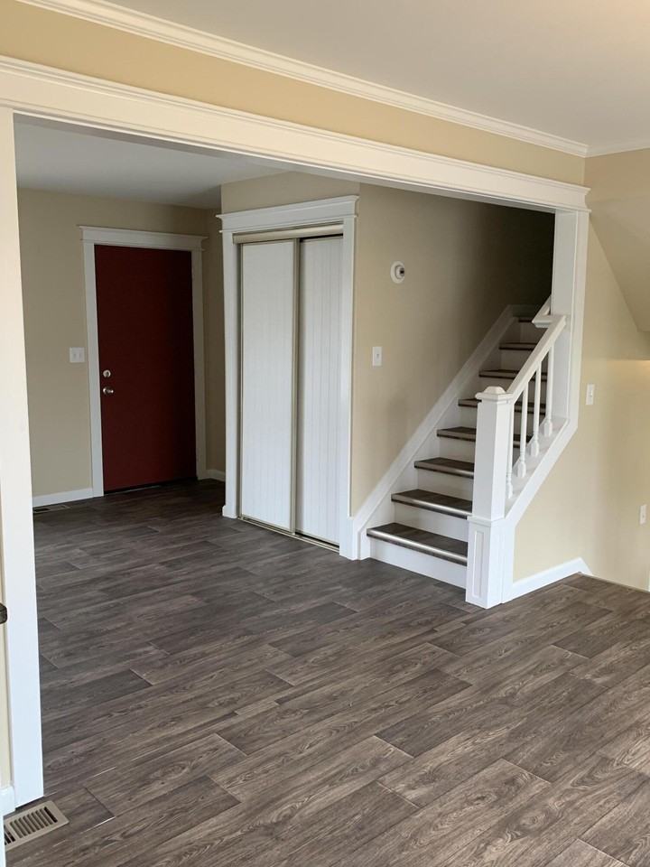 41427 Larimore Ln - Photo 2 of 15