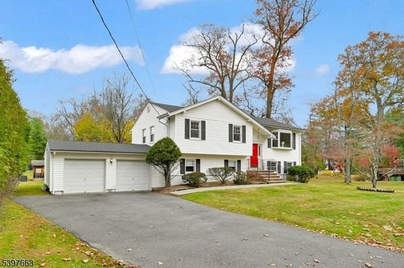 20 Rivervale Rd - Photo 2 of 47