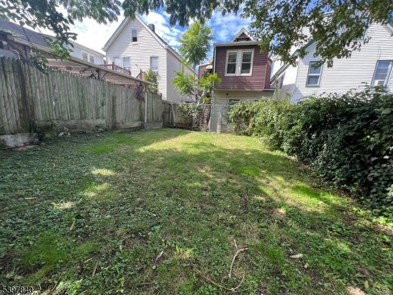 163 E 22nd St - Photo 5 of 5