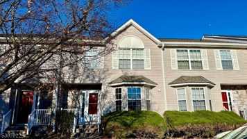 featured image of 17 Jill Court