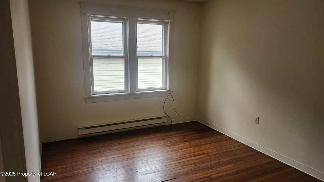 99 3rd Ave - Photo 6 of 8