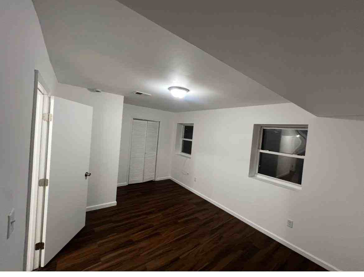 290 Seaview Avenue #2 - Photo 2 of 9