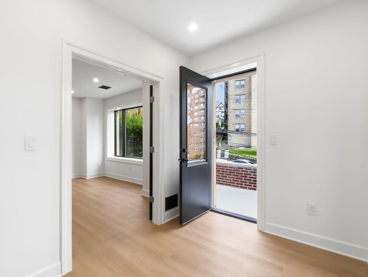 685 Boulevard E #2 - Photo 7 of 27