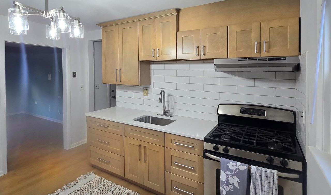 238 High St #2 - Photo 5 of 11