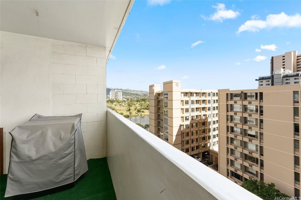 2421 Ala Wai Blvd Apt 905 #905 - Photo 7 of 20