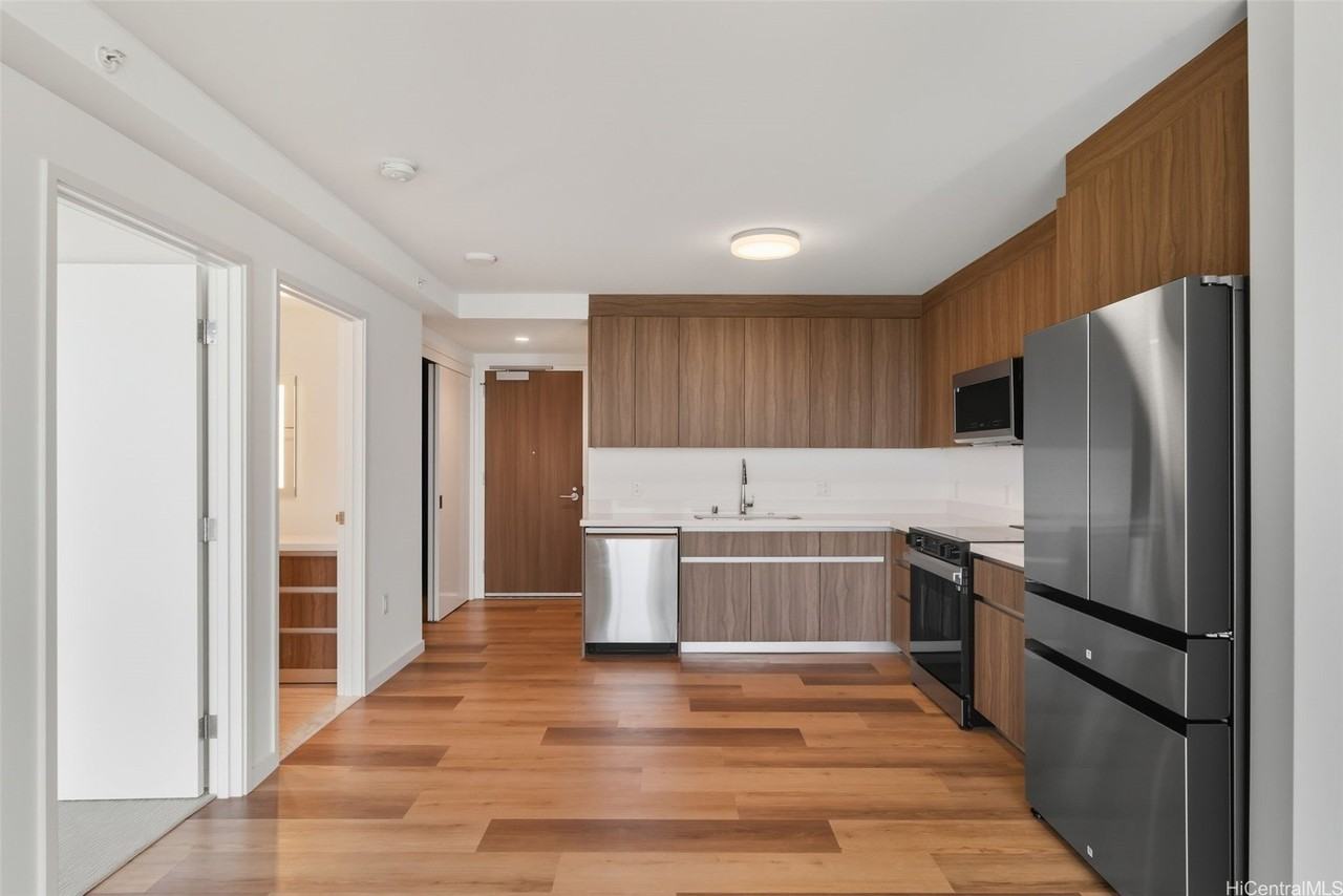 1515 Liona Street #4103 - Photo 5 of 23