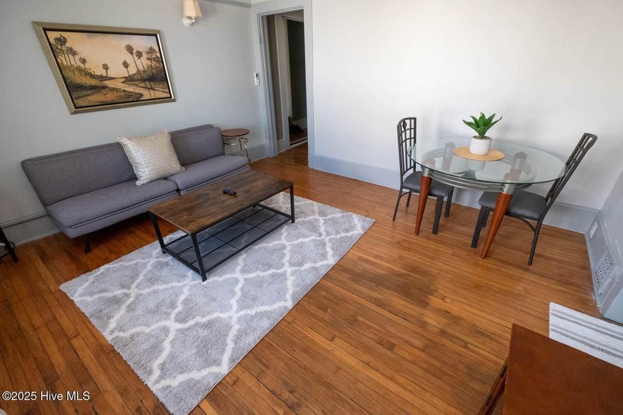 411 George St Unit 2 #2 - Photo 7 of 11