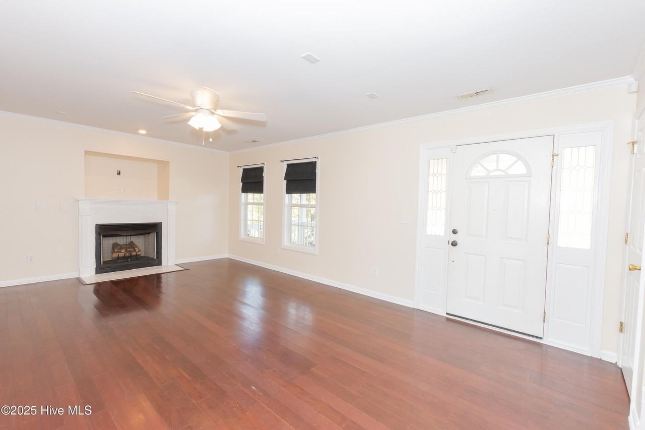 236 Petersburg Rd - Photo 7 of 39