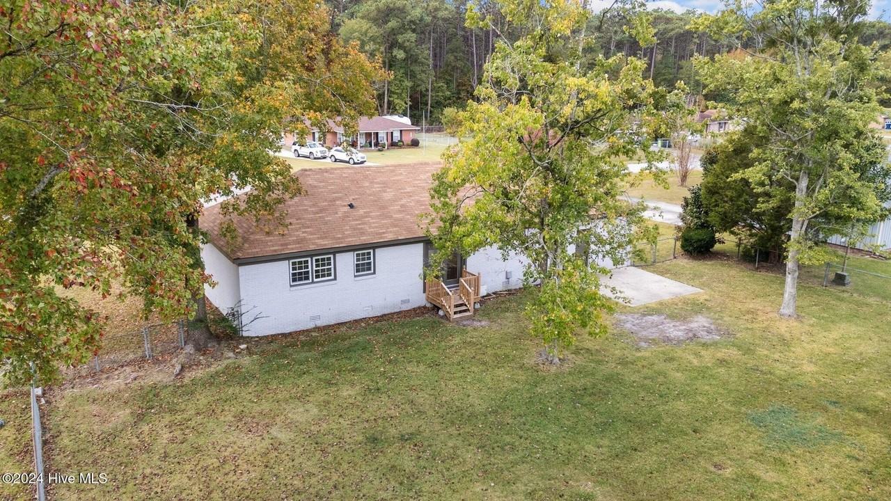 116 Shepard St - Photo 6 of 40