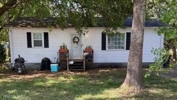 featured image of 47 East Drive