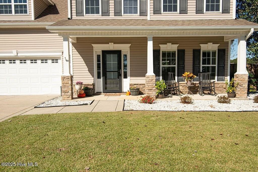 218 Maidstone Dr - Photo 4 of 38