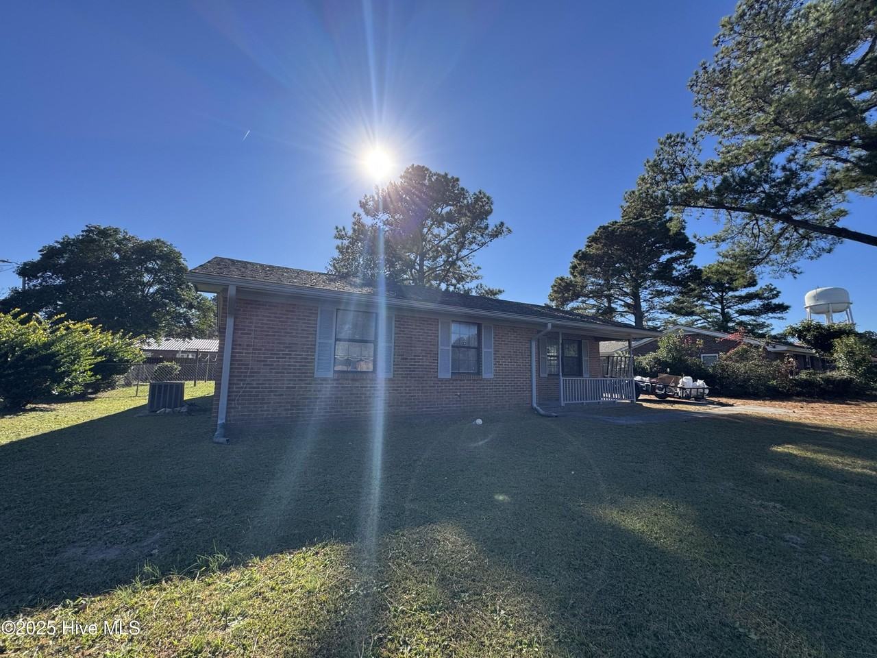 309 Cardiff Rd - Photo 2 of 21