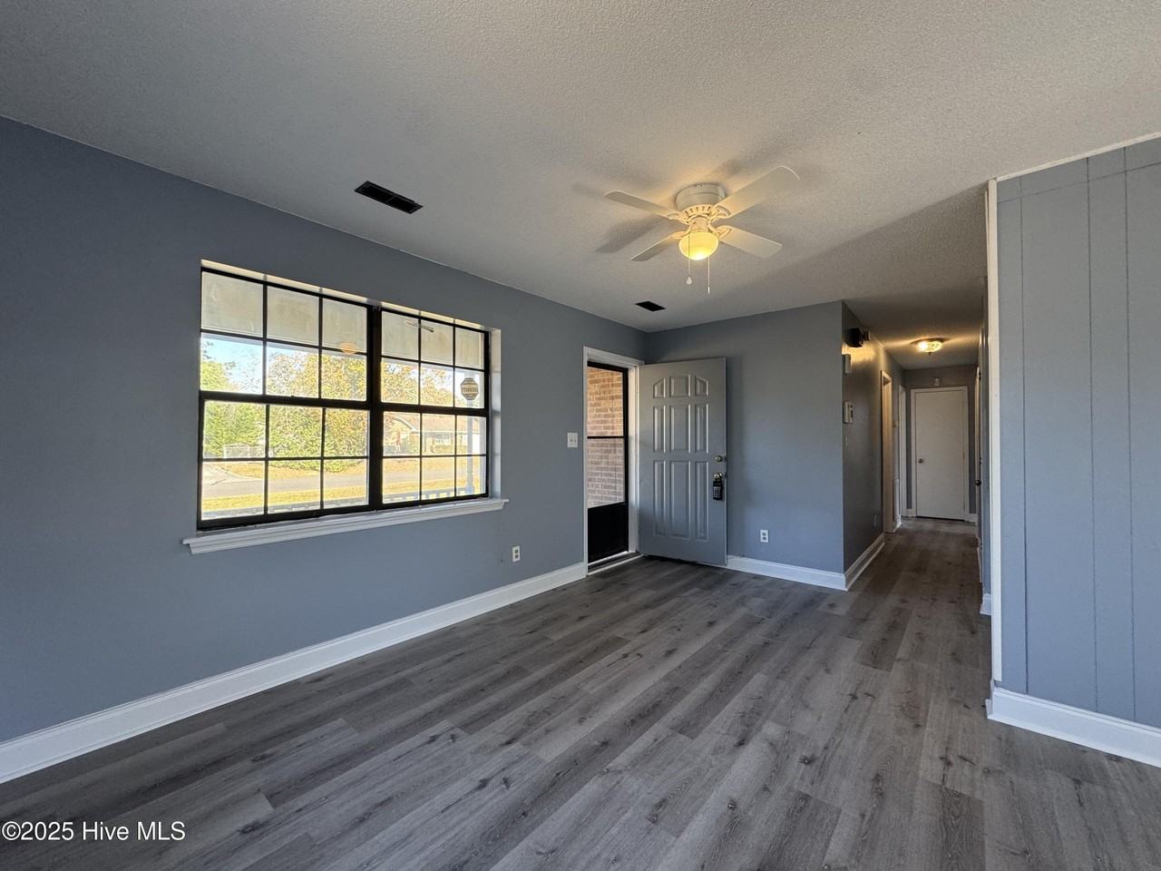 309 Cardiff Rd - Photo 5 of 21