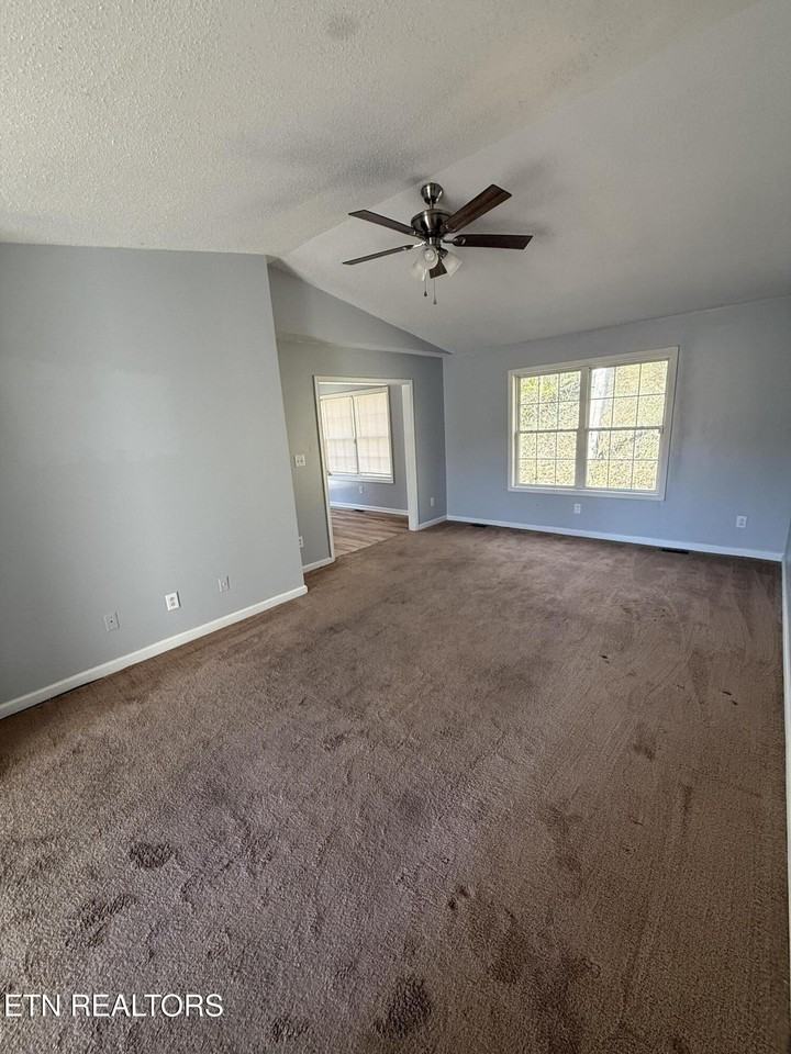 158 Bertha Lane - Photo 6 of 14