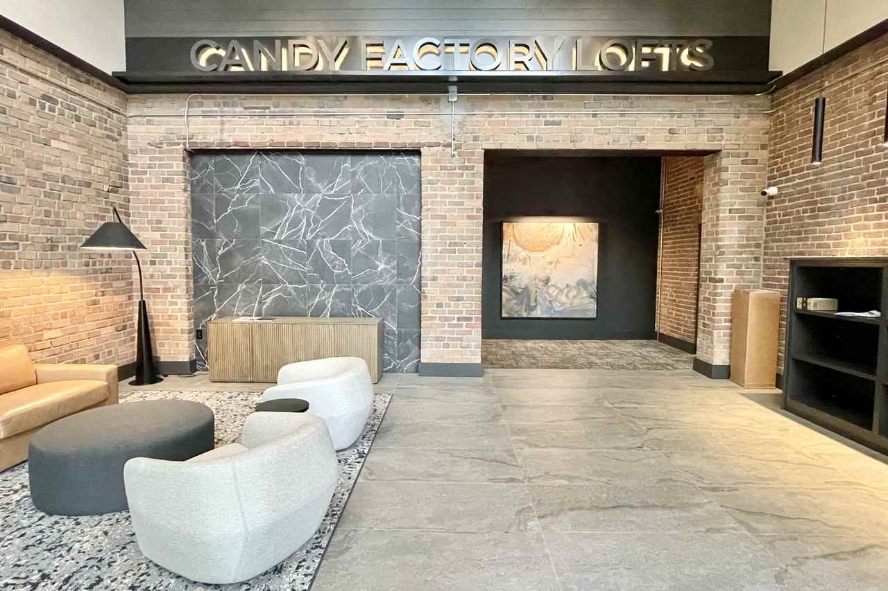 1060 Worlds Fair Park Dr #11 - Photo 4 of 15