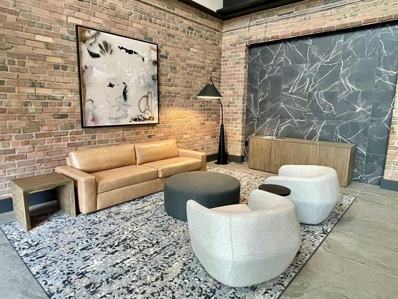 1060 Worlds Fair Park Dr #11 - Photo 5 of 15