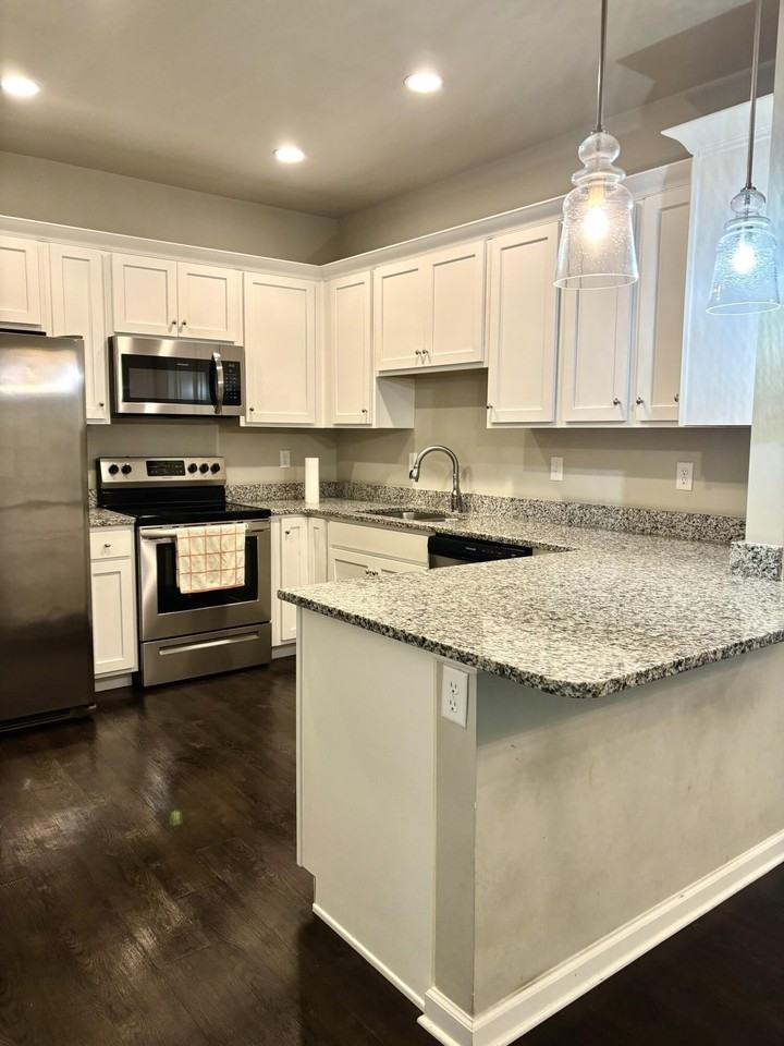 312 Hannah Todd Pl Apt 107 #107 - Photo 4 of 18