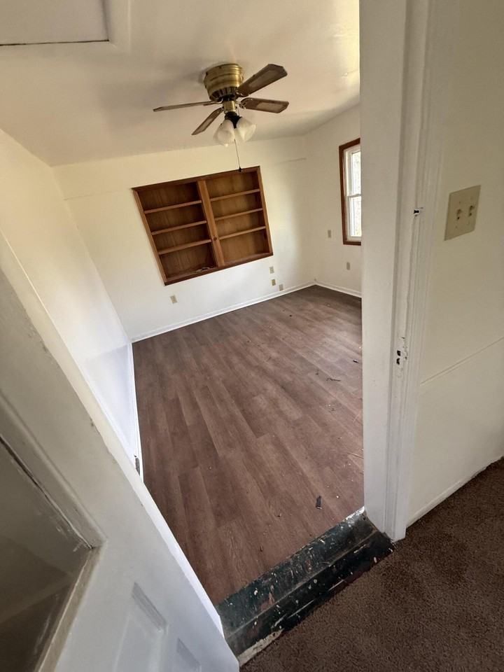 3745 Frankfort Ford Road - Photo 4 of 10