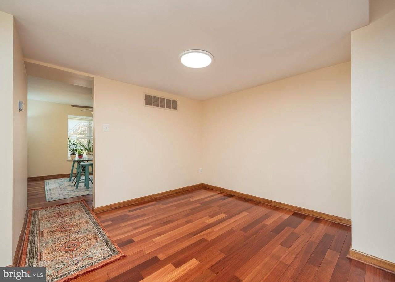 10544 E Wind Way - Photo 5 of 42