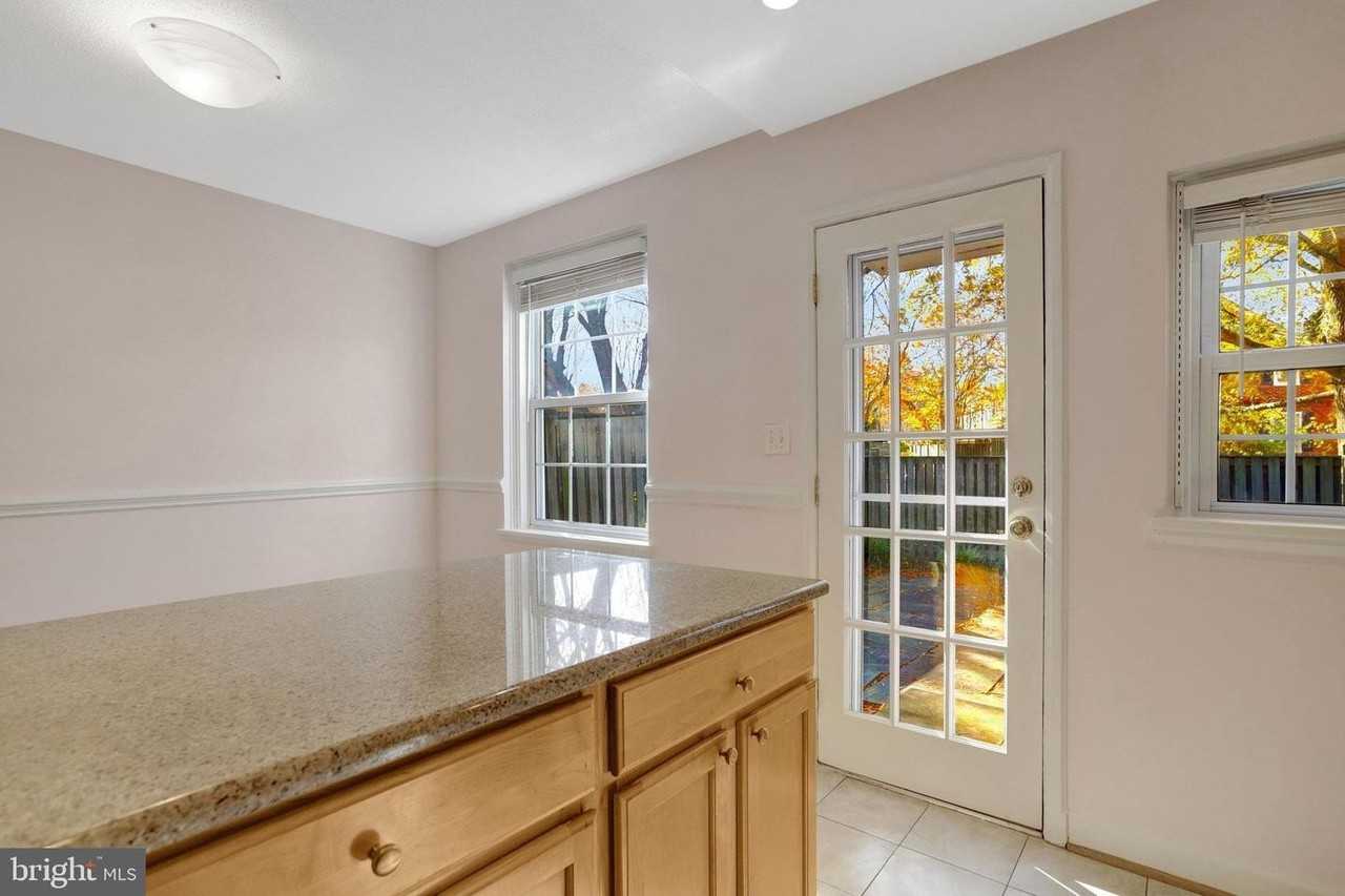 4326 36th St S - Photo 3 of 43