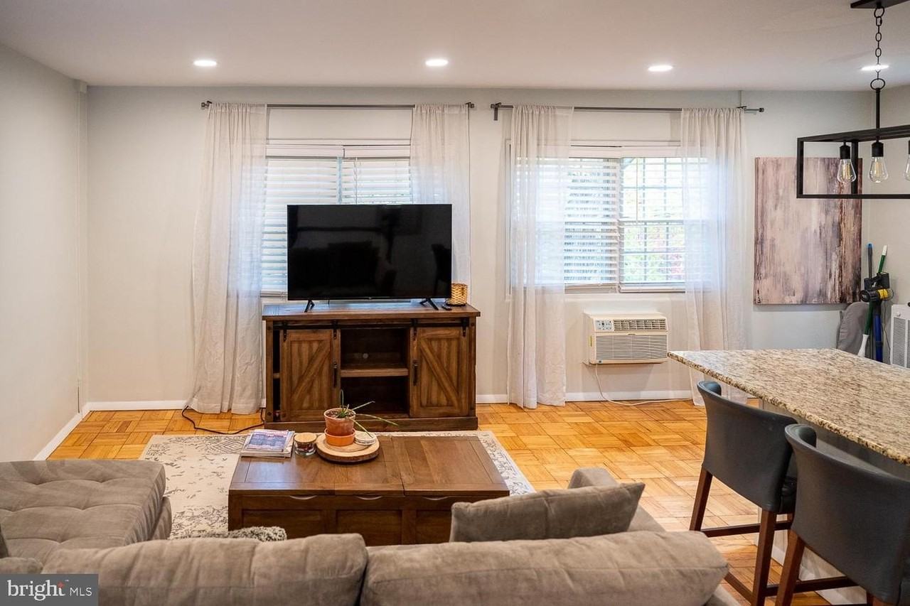 3626 Gunston Rd - Photo 6 of 26