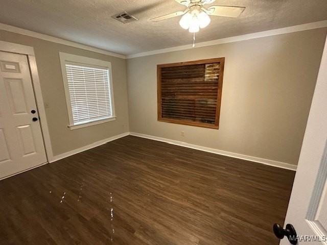 153 East 6th Street - Photo 5 of 5