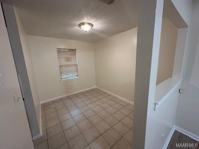 6228 S Hampton Dr - Photo 6 of 18