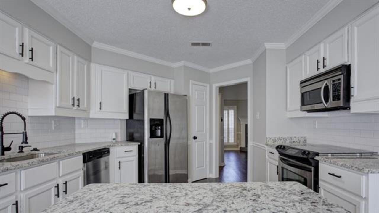 6479 Stone Lake Drive - Photo 3 of 20