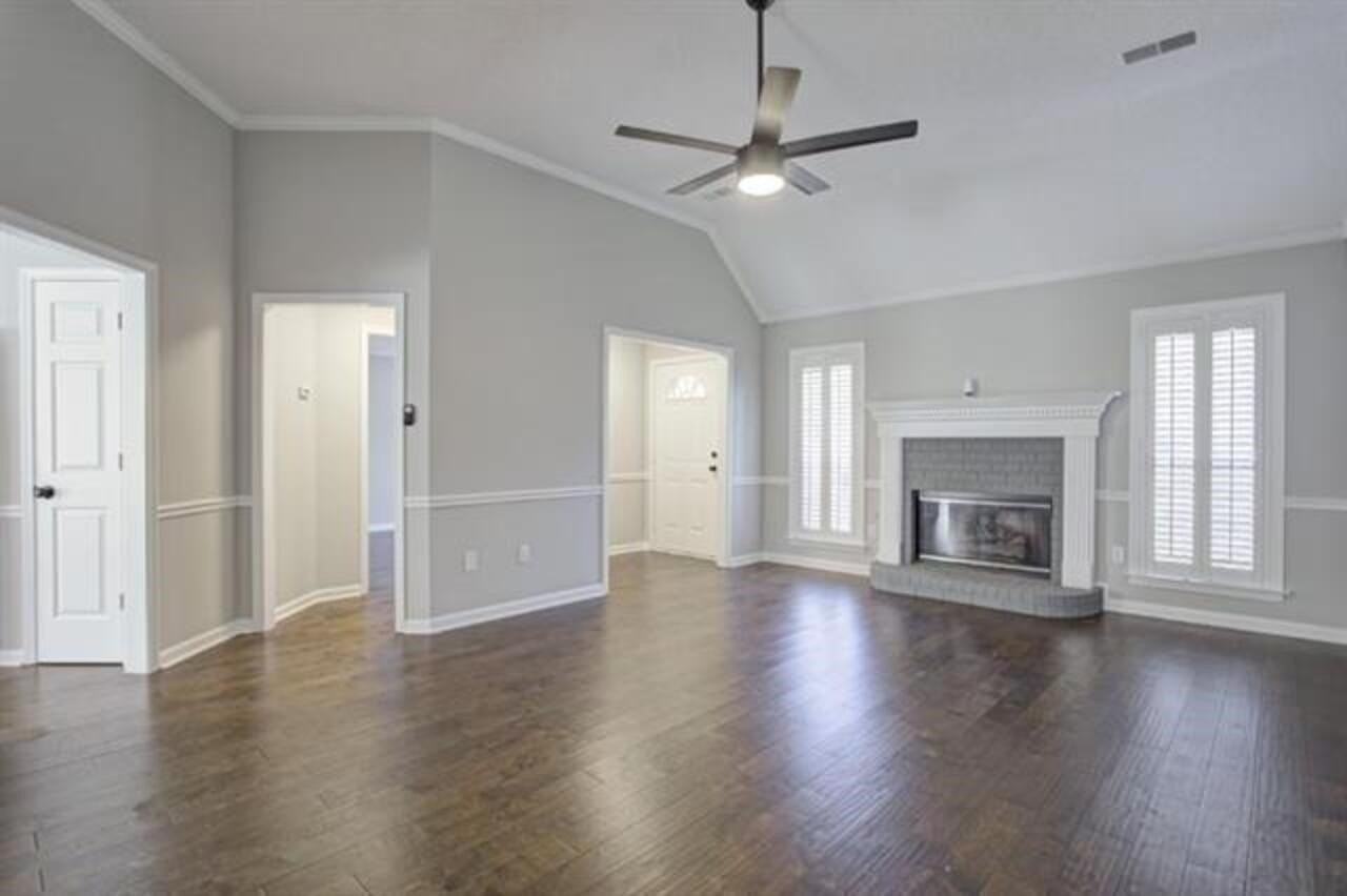 6479 Stone Lake Drive - Photo 7 of 20